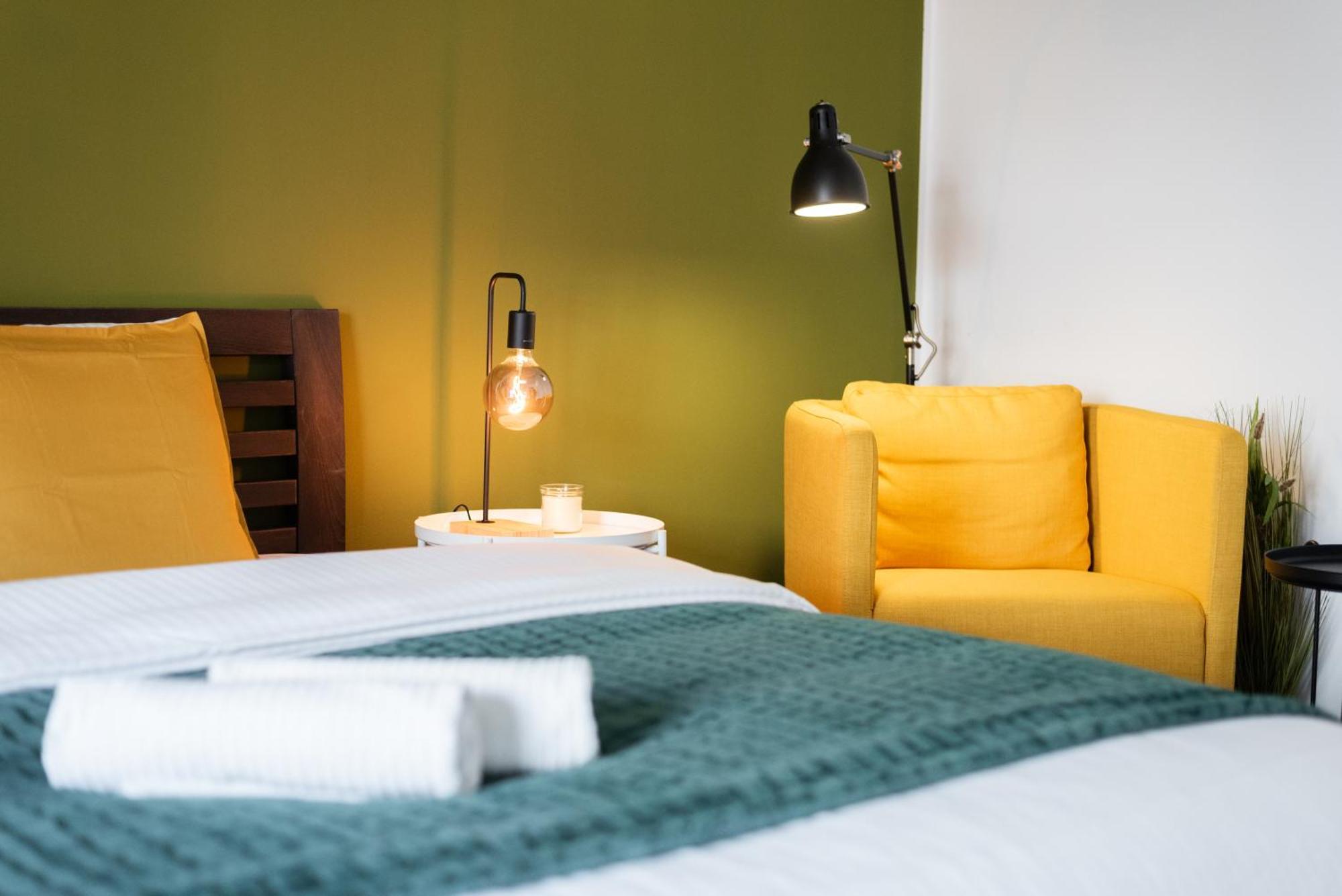 Duplex Apartment With 3 Bedrooms プラハ エクステリア 写真