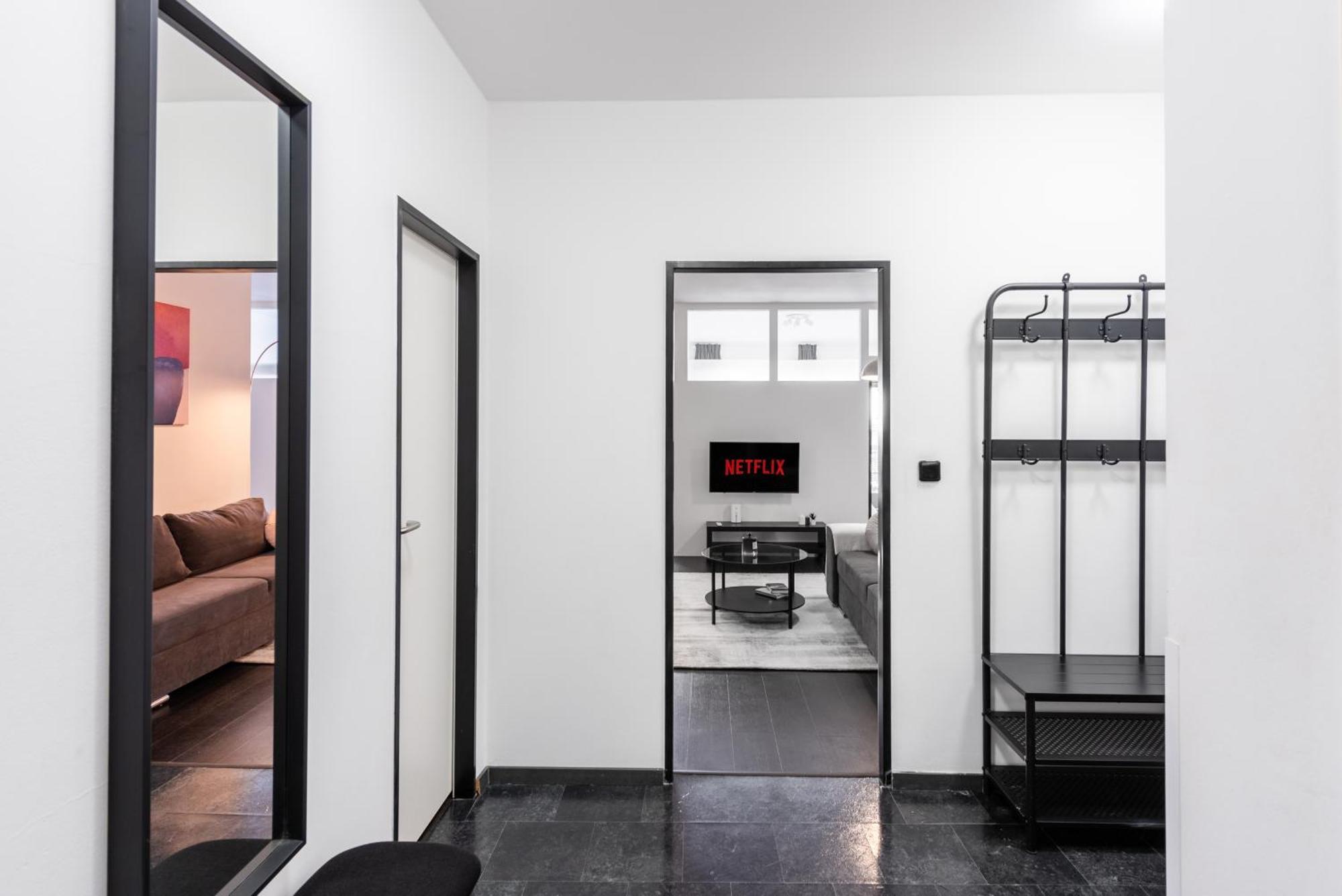 Duplex Apartment With 3 Bedrooms プラハ エクステリア 写真