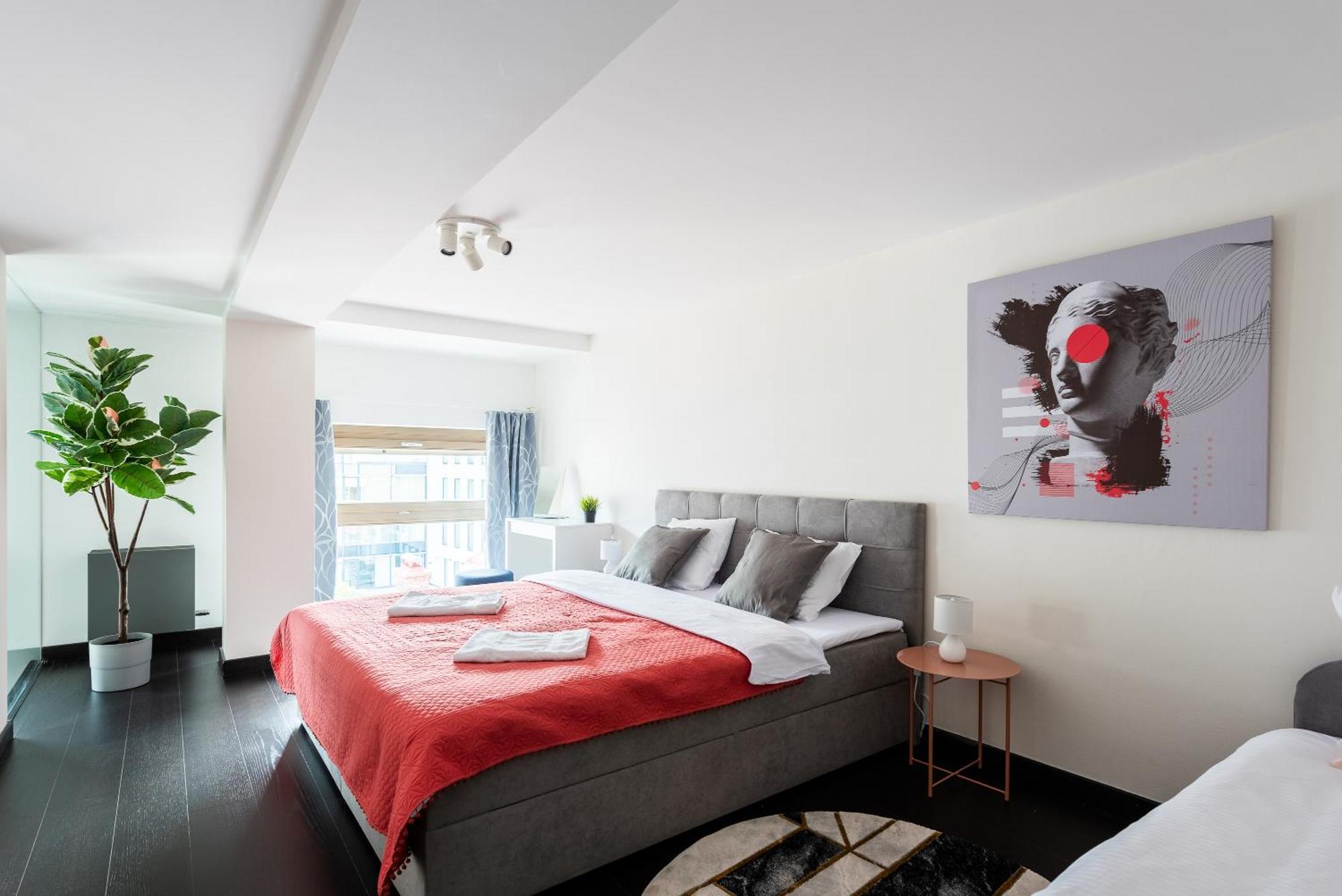 Duplex Apartment With 3 Bedrooms プラハ エクステリア 写真
